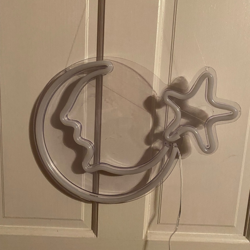 Neon light, moon and star - Picture 3 of 5
